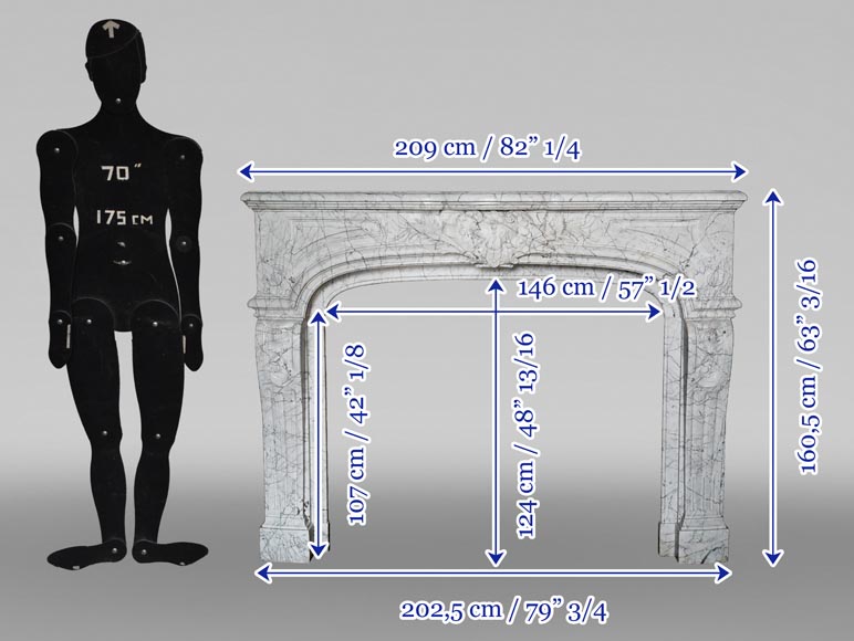 Importante cheminée de style Régence en marbre de Carrare veiné-13
