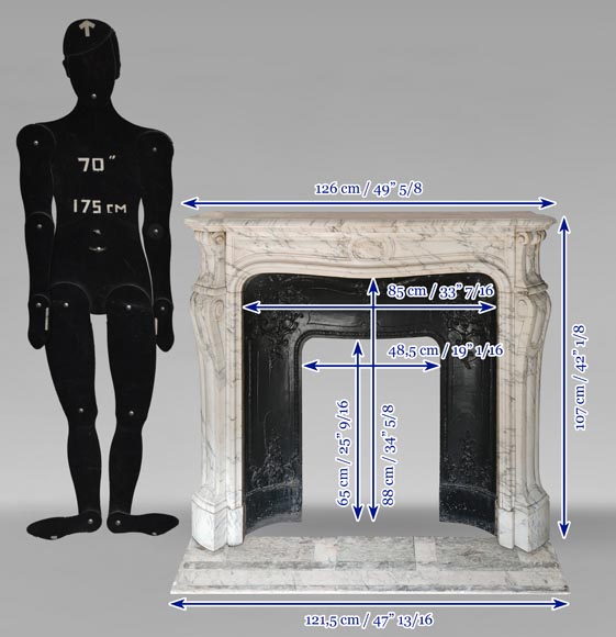 Cheminée galbée de style Louis XV modèle Pompadour en marbre Arabescato-11