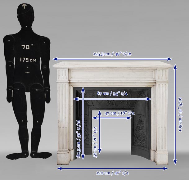 Cheminée de style Louis XVI décorée de cannelures rudentées, en marbre de Carrare-9