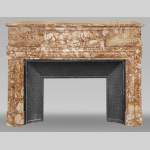 Cheminée style Louis XIV en marbre brèche orange