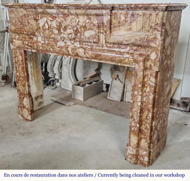 Cheminée style Louis XIV en marbre brèche orange-6