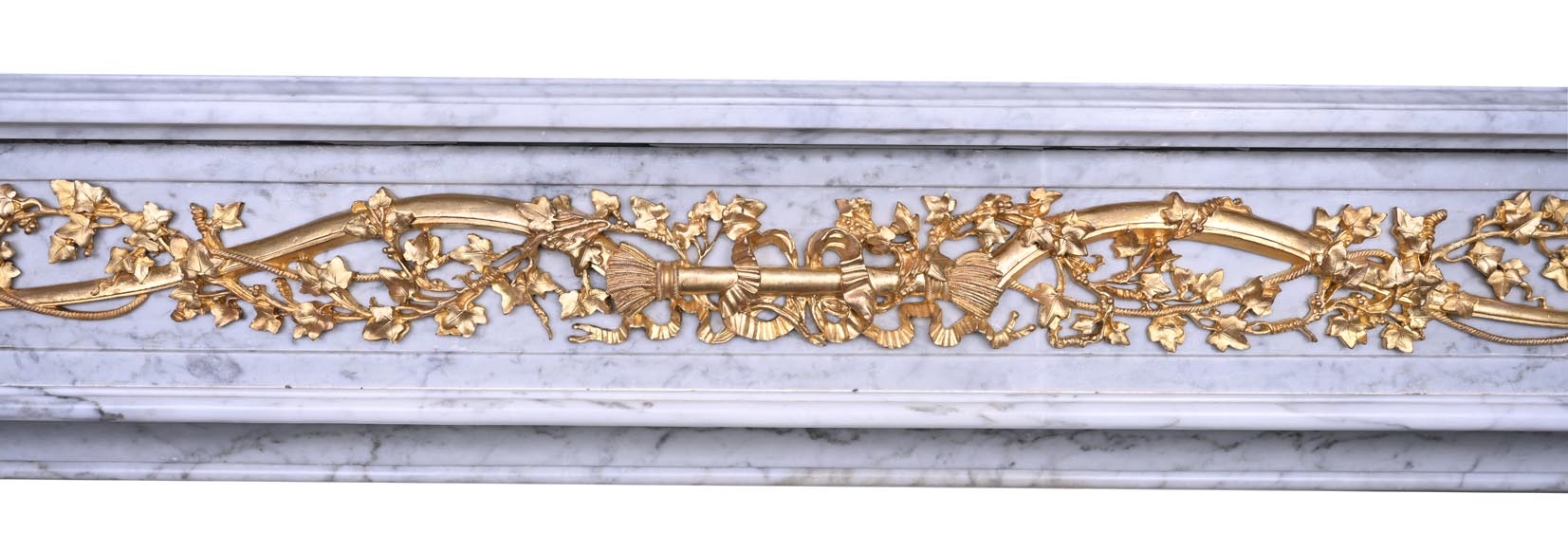 Cheminée Louis XVI en marbre blanc et bronzes dorés Cheminée Louis XVI en marbre blanc et bronzes dorés-1