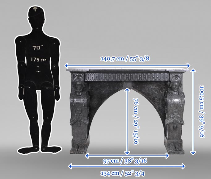Cheminée en granite noir sculpté – XVIIIe siècle-16