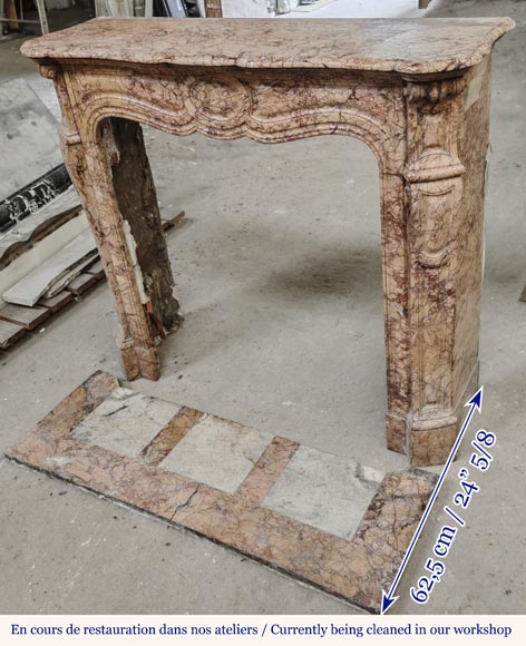 Cheminée de style Louis XV modèle Pompadour, en marbre type brocatelle-5