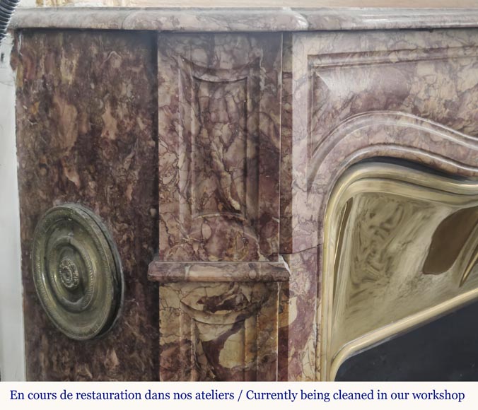 Cheminée de style Louis XV modèle Pompadour, en marbre Brocatelle d'Espagne-3