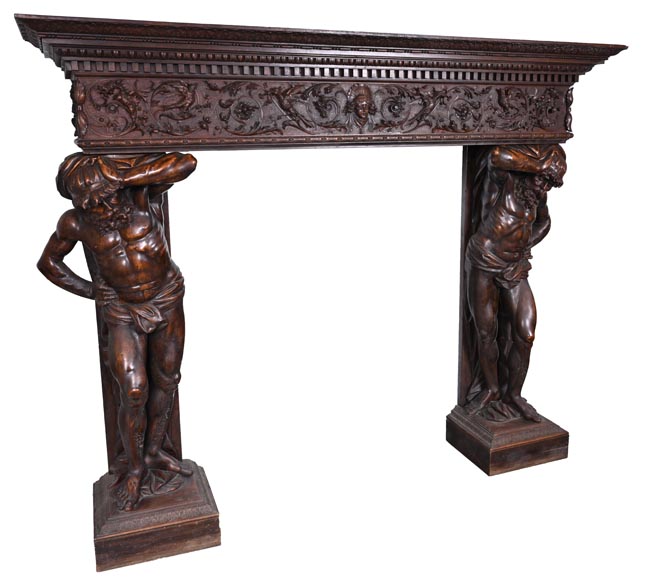 Cheminée monumentale italienne en noyer sculpté, de style néo-Renaissance, vers 1880-11