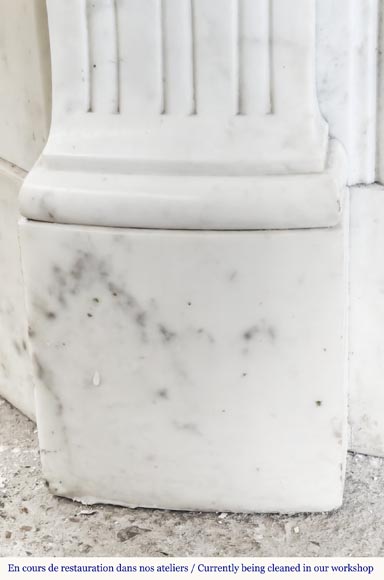 Cheminée de style Louis XV décorée d'une palmette Cheminée de style Louis XV décorée d'une palmette-7