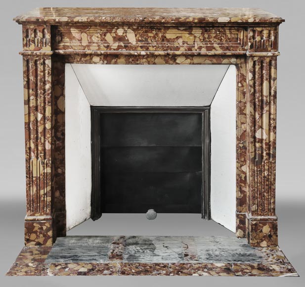 Cheminée cannelée de style Louis XVI, en marbre Brèche d'Alep rouge-0