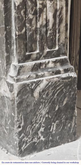 Cheminée d'époque Louis XVI en marbre gris Saint Anne-3