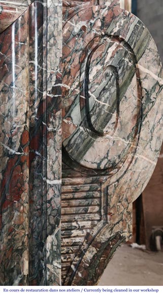 Importante cheminée de style Napoléon III en marbre Campan Importante cheminée de style Napoléon III en marbre Campan-10