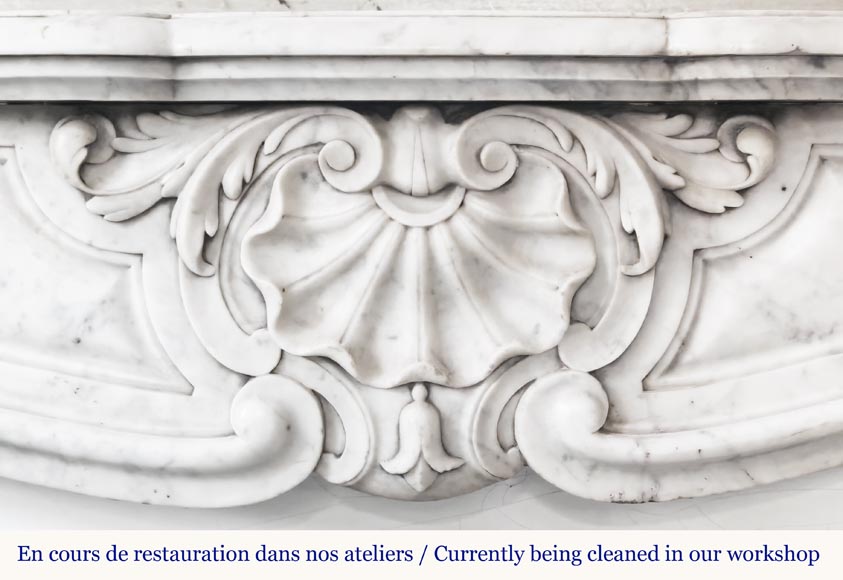 Cheminée de style Louis XV en marbre de Carrare Cheminée de style Louis XV en marbre de Carrare-1