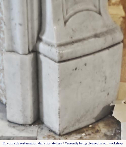 Cheminée de style Louis XV en marbre de Carrare Cheminée de style Louis XV en marbre de Carrare-7