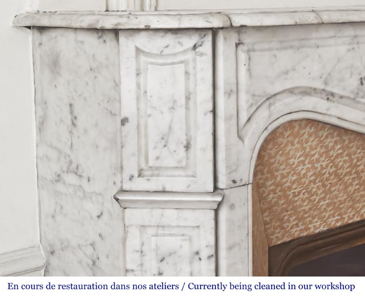 Cheminée de style Louis XV modèle Pompadour en marbre de Carrare-3
