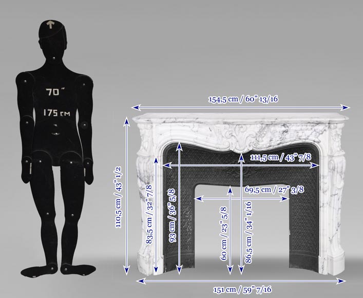 Cheminée de style Louis XV en marbre Arabescato, décorée d'une palmette asymétrique-13