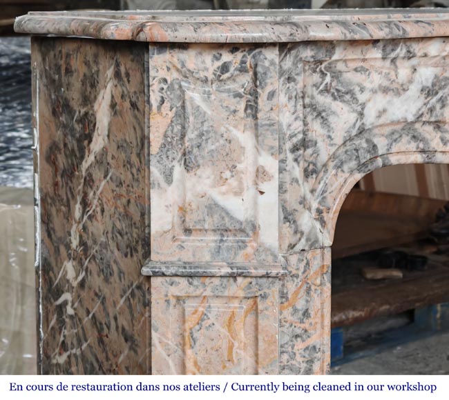 Cheminée de style Louis XV modèle Pompadour en marbre Enjugerais-3