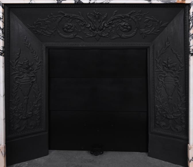 Cheminée de style Louis XVI à cannelure, en marbre Paonazzo Cheminée de style Louis XVI à cannelure, en marbre Paonazzo-11