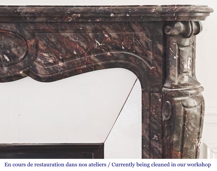 Cheminée de style Louis XV modèle Pompadour, en marbre Bois Jourdan-6