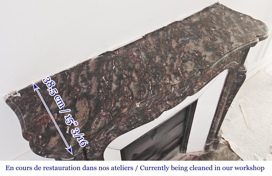 Cheminée de style Louis XV modèle Pompadour, en marbre Bois Jourdan-9