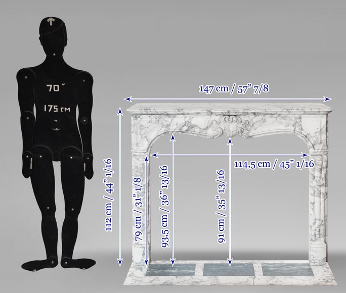 Cheminée de style Louis XV à la palmette, sculptée en marbre Arabescato-11