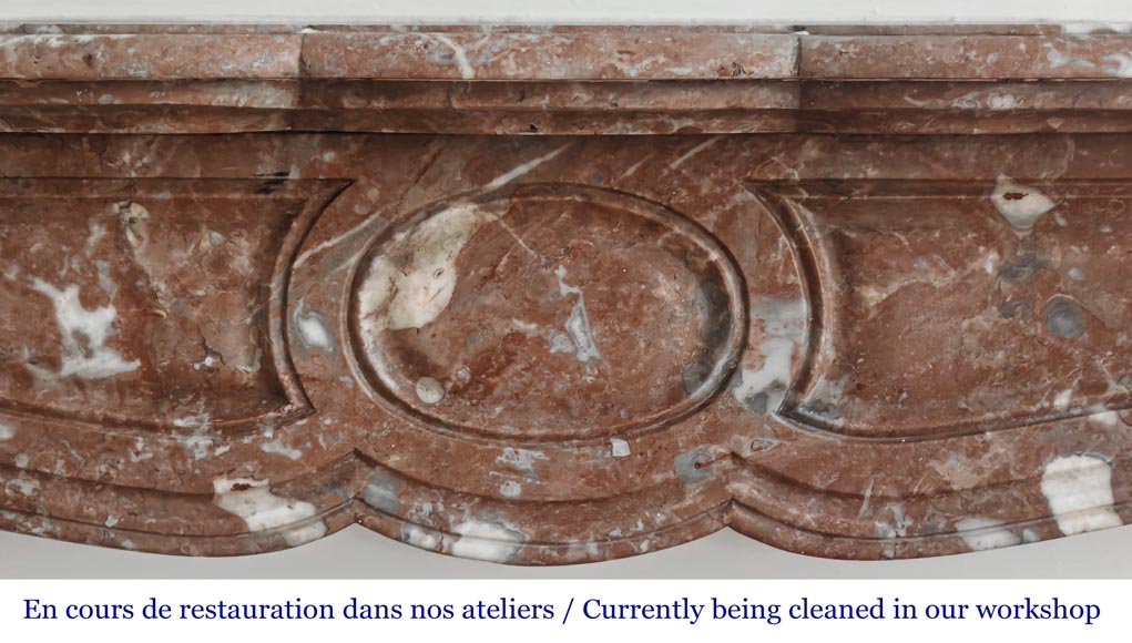 Cheminée de style Louis XV modèle Pompadour, en marbre Rouge du Nord Cheminée de style Louis XV modèle Pompadour, en marbre Rouge du Nord-1