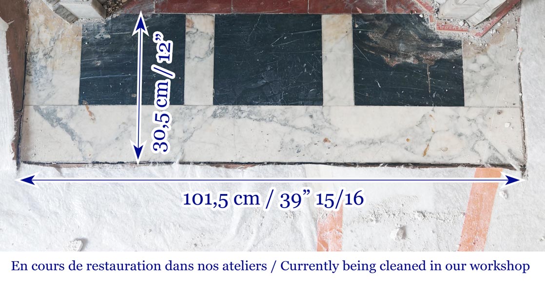 Cheminée de style Louis XV modèle Pompadour, en marbre de Carrare veiné-8