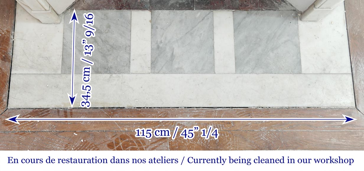 Cheminée de style Louis XVI à coins arrondis en marbre statuaire-8