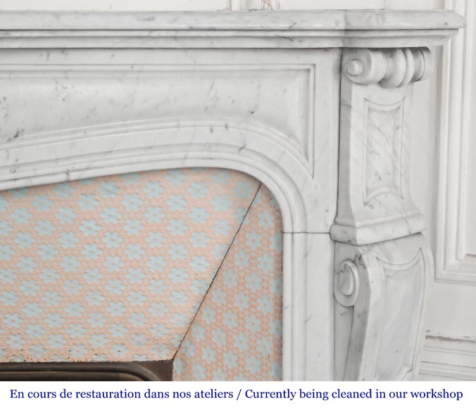 Cheminée de style Louis XV modèle Pompadour, en marbre de Carrare-6