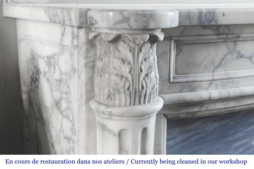 Cheminée galbée de style Louis XVI, à demi colonne corinthienne, en marbre arabescato Cheminée galbée de style Louis XVI, à demi colonne corinthienne, en marbre arabescato-3