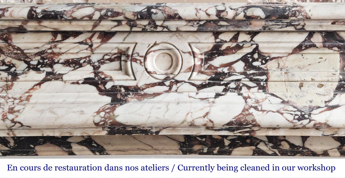 Cheminée de style Régence sculptée en brèche violette Cheminée de style Régence sculptée en brèche violette-1