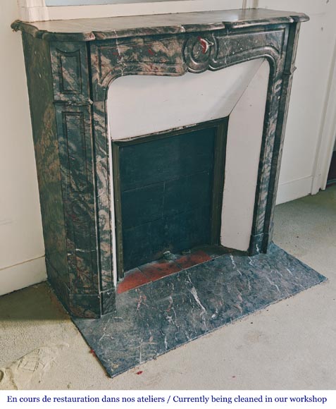 Cheminée de style Louis XV modèle Pompadour en marbre bois Jourdan-2