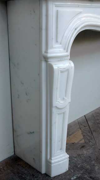 Cheminée en marbre demi-statuaire, fabrication 1960-4
